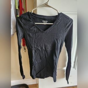 Long Sleeve Black V Neck